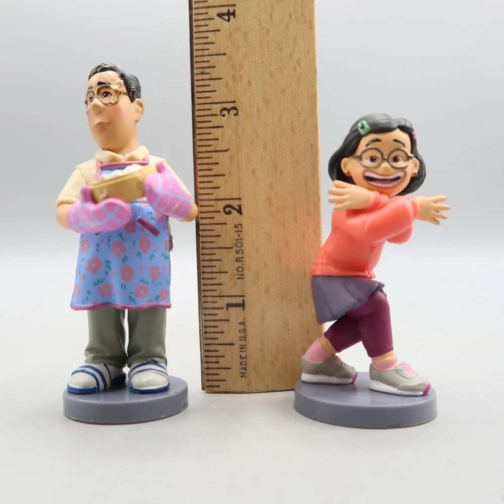 Disney  Pixar Turning Red Jin Lee & Mei PVC Cake Topper Toy Figure